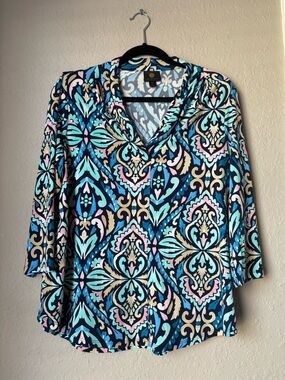 JM Collection V-Neck Top Blouse size PXL
